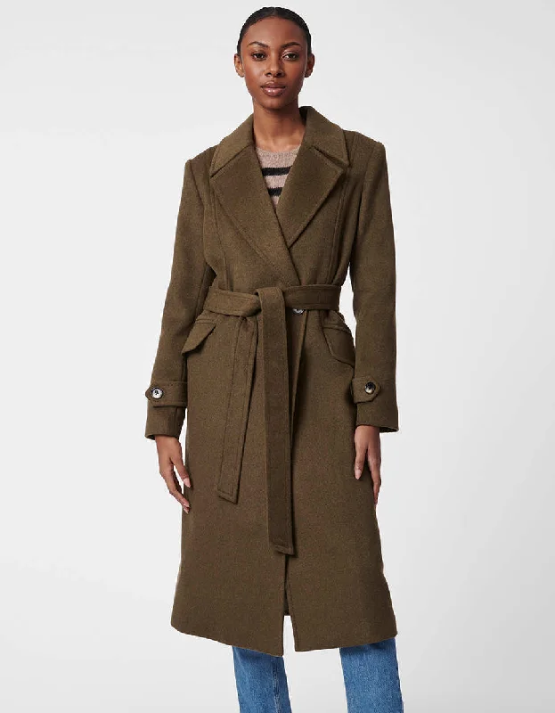 Water - resistant women's trench coats with adjustable cuffs for rainy daysSignature Belted Wool Coat Water - resistant women's trench coats with adjustable cuffs for rainy daysSignature Belted Wool Coat