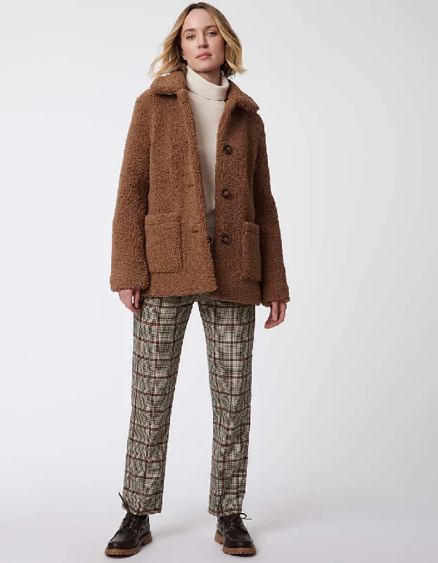 Women's cropped leather coats with silver studs for an edgy lookTeddy Vegan Fur Jacket Women's cropped leather coats with silver studs for an edgy lookTeddy Vegan Fur Jacket