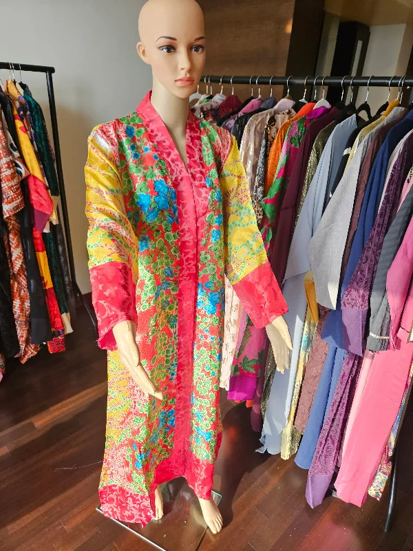 women robes with a lightweight fleece liningAlina silk kimono robe