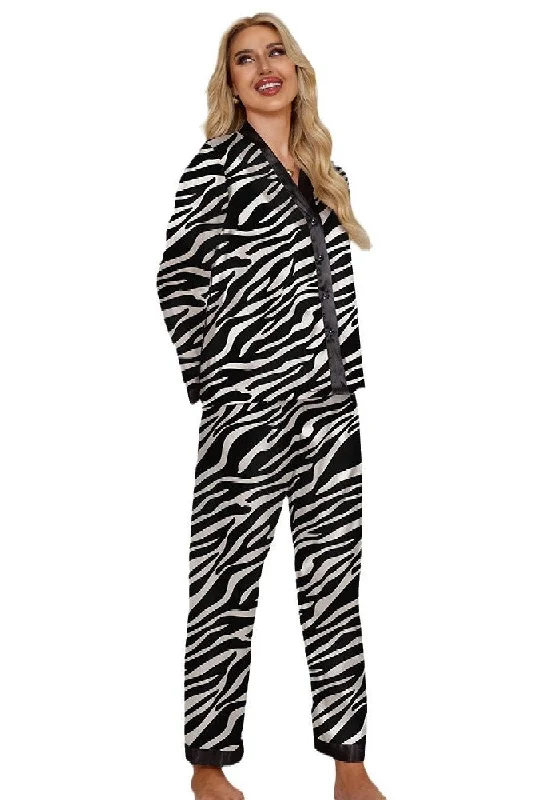 women robes with a geometric print for a trendy lookSilk-Like Robes 846446383694