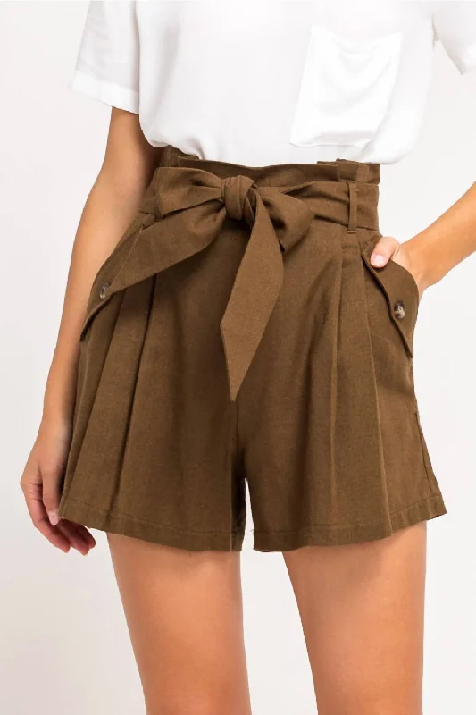 Stretchable Women Shorts for Maximum MobilityAmina Short In Walnut