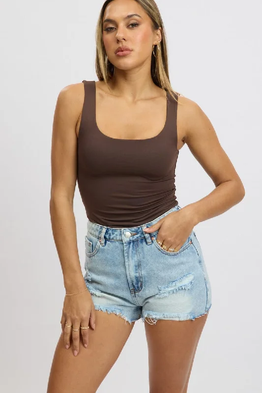 Ruffled Hem Women Shorts to Add a Feminine TouchDenim Relaxed Shorts High Rise