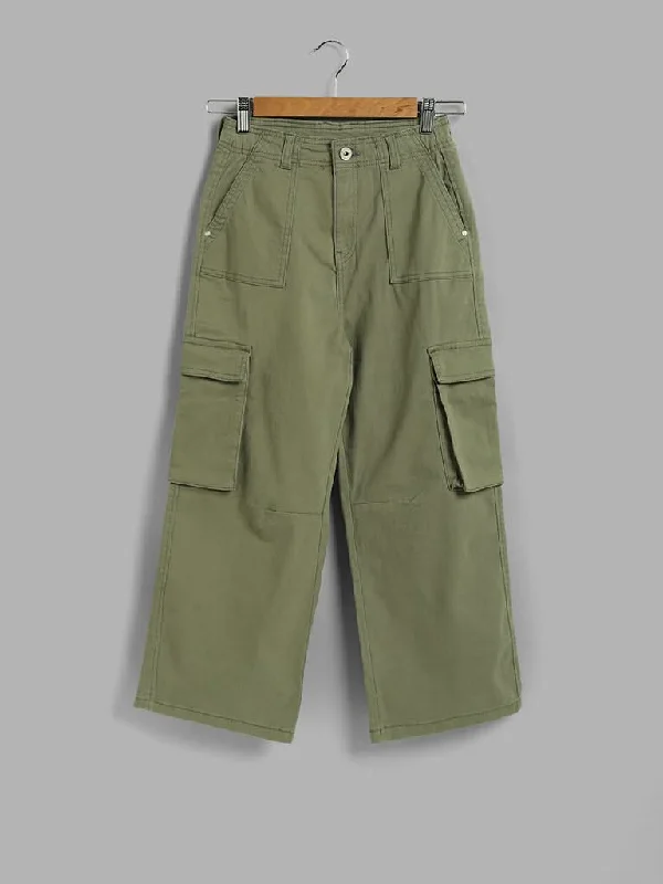 Patterned Geometric Women Shorts for a Modern AppealY&F Kids Olive Relaxed - Fit High - Rise Jeans Patterned Geometric Women Shorts for a Modern AppealY&F Kids Olive Relaxed - Fit High - Rise Jeans